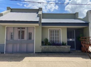 Casa de 3 ambientes, La Plata · Casa en 65 E/ 118 y Diag 79