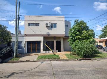 PH · 168m² · 6 Ambientes · 1 Cochera · Venta PH 6 Ambientes en Haedo, Cochera, Patio y Terraza