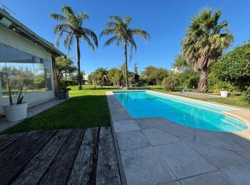 Casa · 1300m² · 3 Ambientes · Casa en Tierra de Sueños 2