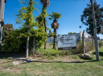 Terreno · 1885m² · Lote en Venta Gonnet Ideal Comercial