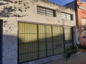 Bodega-Galpón , La Paternal · Galpón con Local Al Frente, 250 m² Aprox.