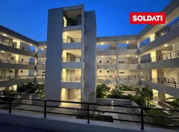 Departamento · 60m² · 3 Ambientes · 1 Cochera · Departamento en Zug Caamaño - Planta Baja con Jardin - Tres Ambientes - en Venta