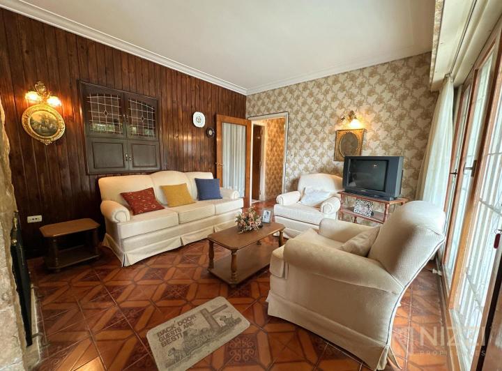 Casa · 177m² · 4 Ambientes · 2 Cocheras