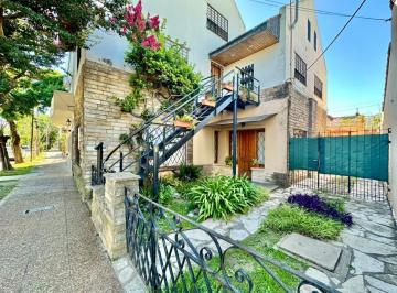 Casa · 128m² · 4 Ambientes · 1 Cochera · Casa en Venta en Beccar, San Isidro