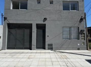 Casa · 200m² · 8 Ambientes · Venta en Block 6 Unidades – Merlo