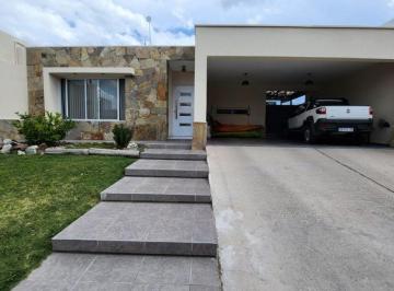 Casa de 6 ambientes, Maipú · Casa Villa Michelo, Una Planta, 3 Dorm, 3 Baños, 2 Coch, Permuta, Apto Crédito