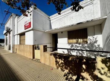 Casa de 4 ambientes, Ensenada · Casa a Reciclar con Losa