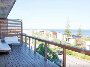 Casa · 250m² · 5 Ambientes · 2 Cocheras · 4 Dorm. | La Barra - La Barra