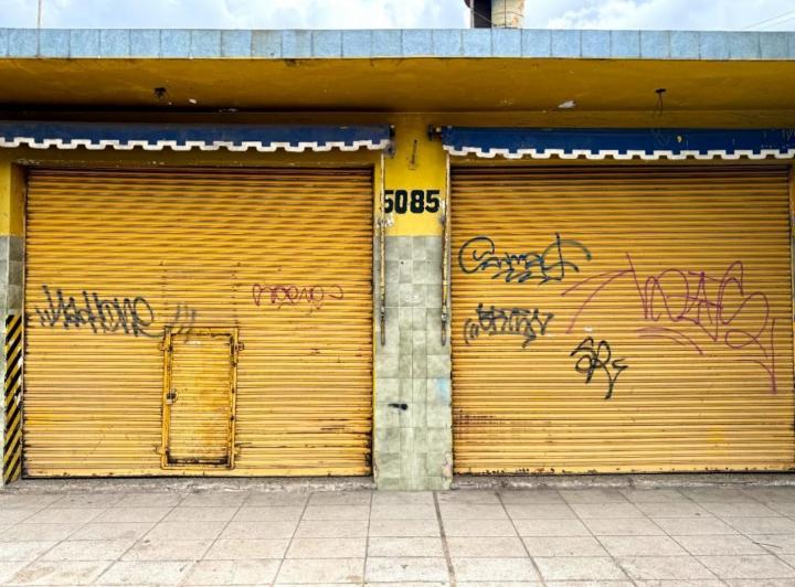 Local comercial · 211m² · 4 Ambientes