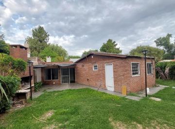 Casa · 75m² · 3 Ambientes · Casa en Alquiler en Funes!