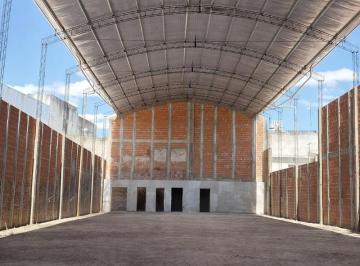 Bodega-Galpón · 700m² · 2 Ambientes · 4 Cocheras · Galpón en Venta a Estrenar en Jose Ingenieros Autopista Acceso Oeste y General Paz