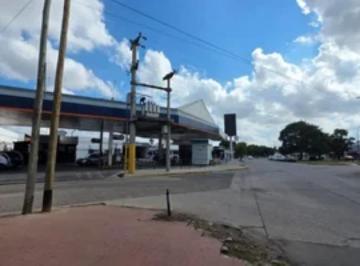 Local comercial de 8 ambientes, Córdoba · Venta Estación de Servicio Av Capdevila