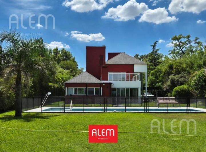 Departamento · 300m² · 7 Ambientes · 2 Cocheras