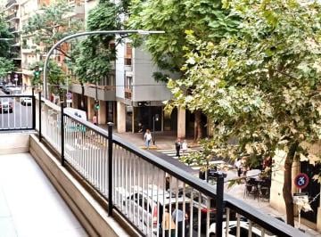 Departamento · 180m² · 7 Ambientes · 1 Cochera · Venta - Departamento - Recoleta - 190 m² - 3 Dorm. - Dependencia - Cochera