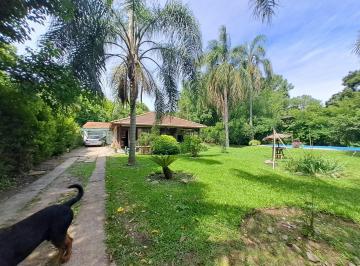 Casa · 999m² · 4 Ambientes · 1 Cochera · Venta 2 Casas Barrio Parque El Cazador Lote de 1000 m² Pileta Apto Credito Permuta