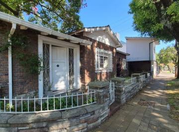Casa de 4 ambientes, Vicente López · Chalet en Venta de 4 Ambientes en Olivos. Todo Planta Baja