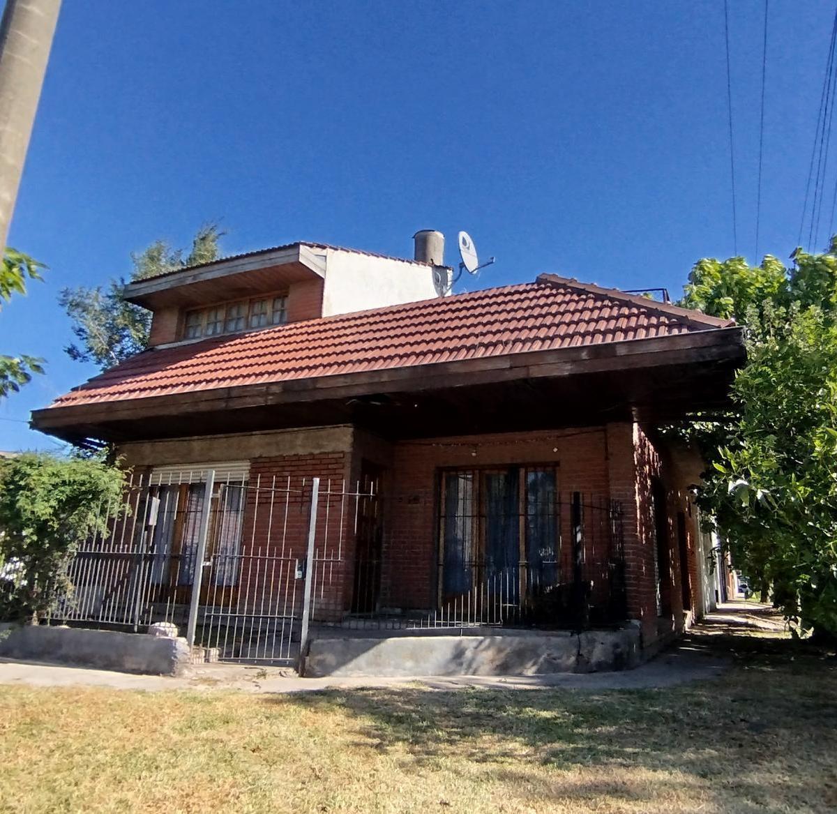 PH 3 amb, 142m² con garage y patio — Bernardino Rivadavia