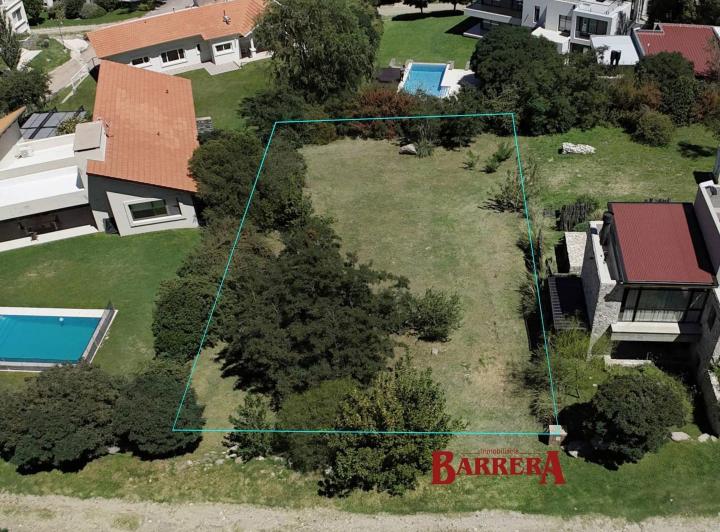 Terreno · 800m²