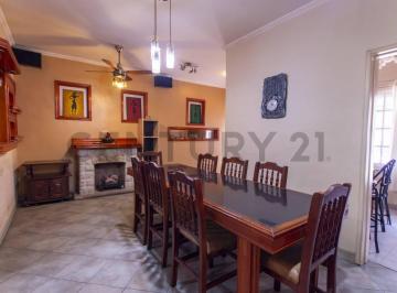 PH · 143m² · 5 Ambientes · PH 5 Ambientes Venta Mataderos Quincho y Parrilla Departamento 2 Ambientes en Planta Alta con Local