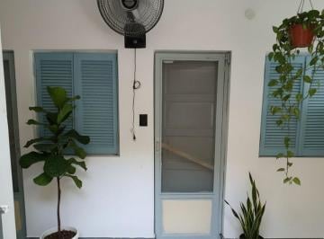 PH · 50m² · 3 Ambientes · Venta PH 3 Amb en Sarandí - 50 m² – Sin Expensas – Apto Crédito