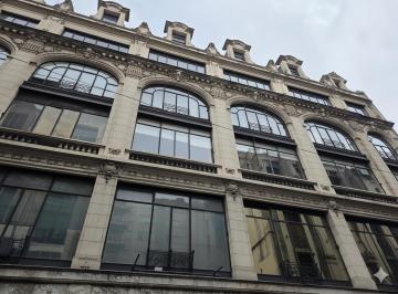 Oficina comercial · 191m² · 10 Ambientes · Historia, Prestigio y Funcionalidad en El Corazón de Monserrat