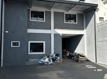 Depósito · 278m² · 4 Ambientes · Depósito en Venta en Turdera