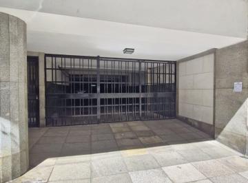 Garage , Recoleta · Cochera Cubierta a La Venta Venta en Recoleta