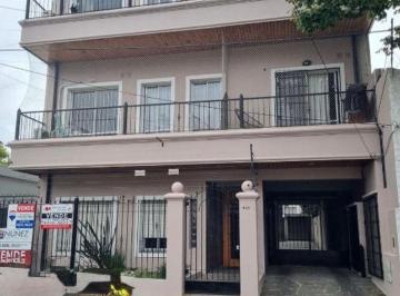 Departamento de 2 ambientes, Quilmes · Excelente Departamento en Segundo Piso Al Contra Frente