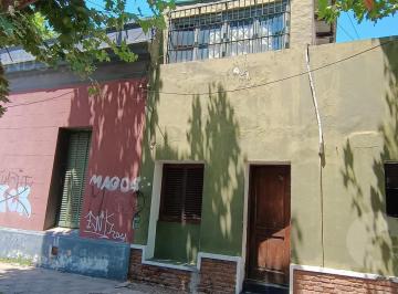 Casa · 208m² · 4 Ambientes · Venta de Casa 4 Ambientes en Sarandí