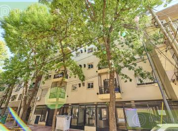 Departamento · 43m² · 2 Ambientes · 1 Cochera · Alquiler - Departamento. 2 Amb. Balcón Victoria.