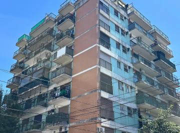 Departamento de 2 ambientes, Parque Patricios · 2 Ambientes en Barracas Impecable Super Luminoso con Balcon