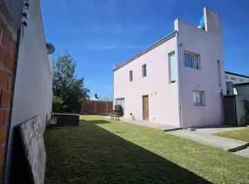 Casa · 61m² · 2 Ambientes · Casa en Venta - 1 Dormitorio 1 Baño - La Plata