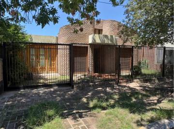 Casa de 5 ambientes, Córdoba · Apto Crédito!