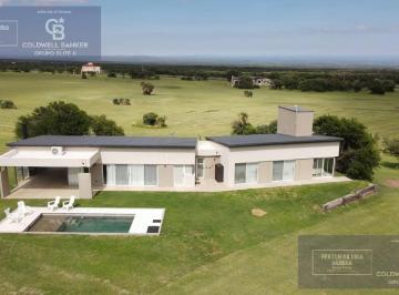 Casa · 151m² · 4 Ambientes · 4 Cocheras · Venta Casa Merlo San Luis, Country Golf Santa Maria