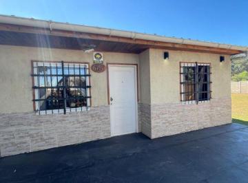 Casa de 2 ambientes, Miramar · Venta Casa con 2 Lotes en Miramar Calle Falucho