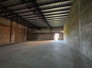 Garage · 600m² · Bv Los Polacos 7100