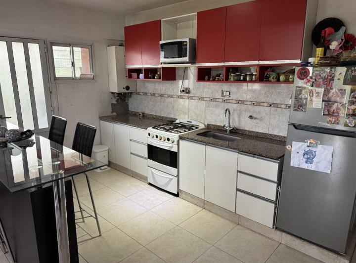 Departamento · 77m² · 5 Ambientes