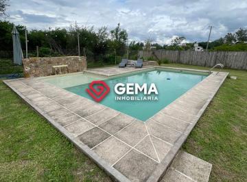 Casa · 282m² · 6 Ambientes · 3 Cocheras · Casa en San Luis