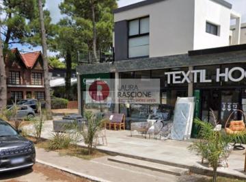 Departamento · 40m² · 2 Ambientes · 1 Cochera · Departamento Comodo y Luminoso en Pinamar