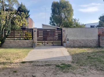 Casa · 281m² · 3 Ambientes · 1 Cochera · Casa en Venta!