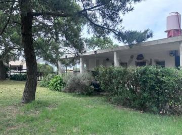 Casa · 62m² · 3 Ambientes · 2 Cocheras · Venta Casa 3 Ambientes Sobre Dos Lotes