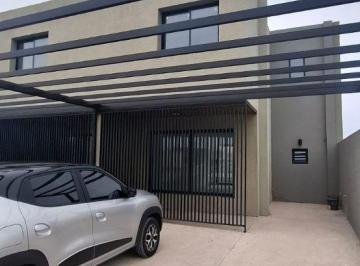 Casa de 6 ambientes, Córdoba · Venta Impresionante Duplex en Nobu Town.