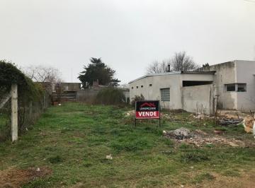 Terreno · 433m² · Lote en Venta Barrio Los Almendros, Junín (B)