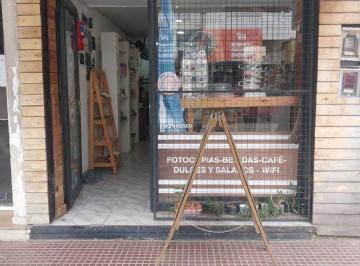 Local comercial · 30m² · Local Céntrico a La Venta en Junín (B)
