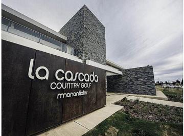 CP56L6FQ7ZGBDDE5CM2KRU36RY.jpg · Terreno en La Cascada Country Golf