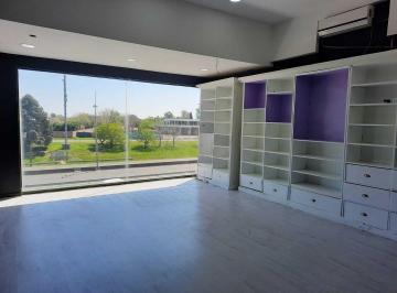 Local comercial · 31m² · Local en Venta en Guillermo Enrique Hudson, Berazategui, G. B. a. Zona Sur