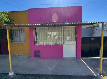 Casa · 160m² · 5 Ambientes · 2 Cocheras · Casa con Departamento y Local en Olivera