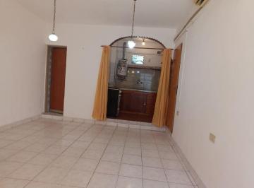 Casa · 4 Ambientes · Casa - La Plata