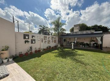 Casa · 112m² · 4 Ambientes · 1 Cochera · Casa en Venta 3 Dorm. Alto Velez Sarfield