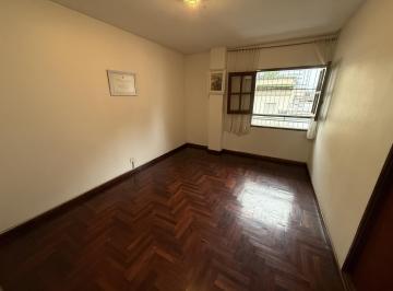 Casa · 111m² · 10 Ambientes · 1 Cochera · Casa en Barrio Norte